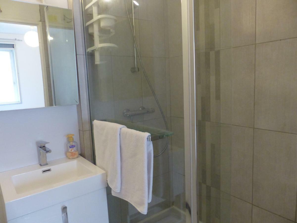 تور Appartement Au Calme, Avec Parc Prive, 50M Du Tram المظهر الخارجي الصورة